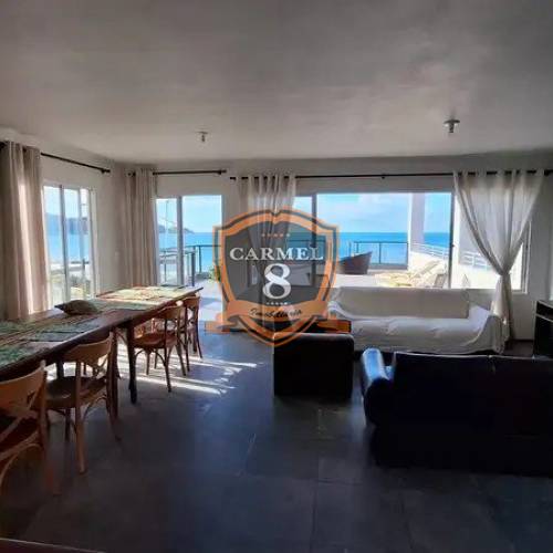Cobertura frente ao mar de bombas