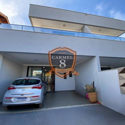 Confortavel sobrado 2 quartos Canto Grande