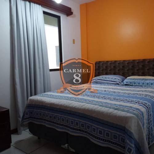 Amplo apartamento - 04 dormitrios - 50m do mar 