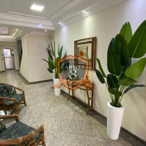 Excelente apartamento na avenida de Bombas.