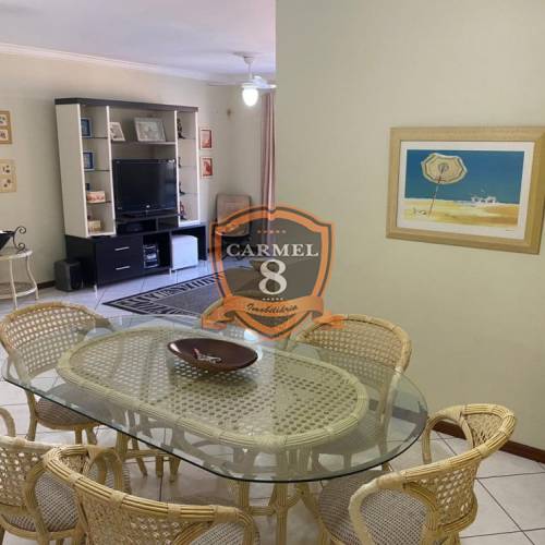 Excelente apartamento na avenida de Bombas.