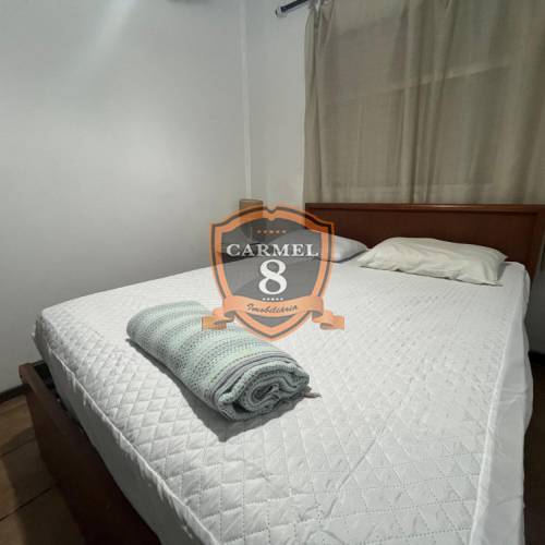 Apartamento na avenida de Bombas - 02 Dormitrios