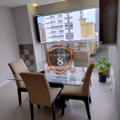 Apartamento na quadra do mar - MEIA PRAIA