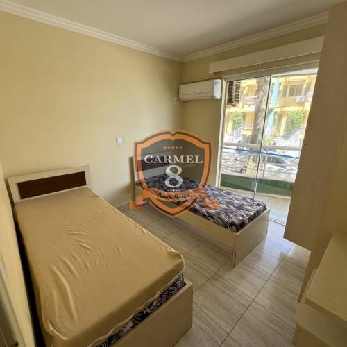 Apartamento de 2 dormitrios lateral mar 