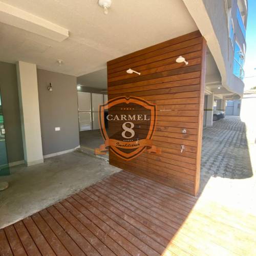 APARTAMENTO NO CENTRO DE BOMBINHAS - 70M DO MAR