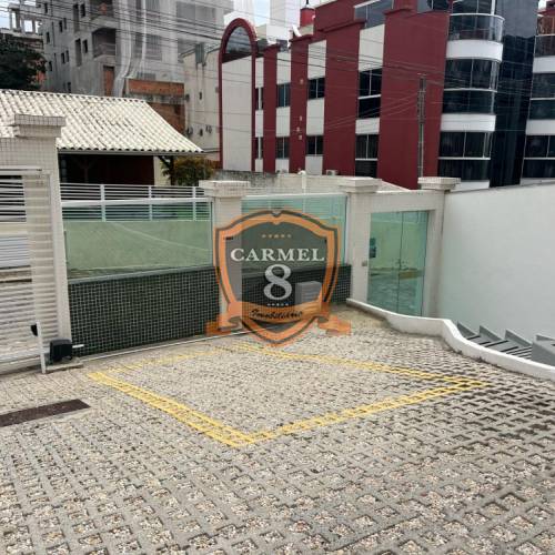 Apartamento bem Localizado