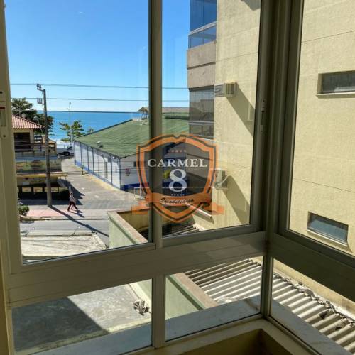Apartamento na avenida  03 dormitrios