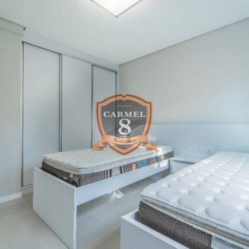 Praia de Mariscal - 03 suítes  alto padrão