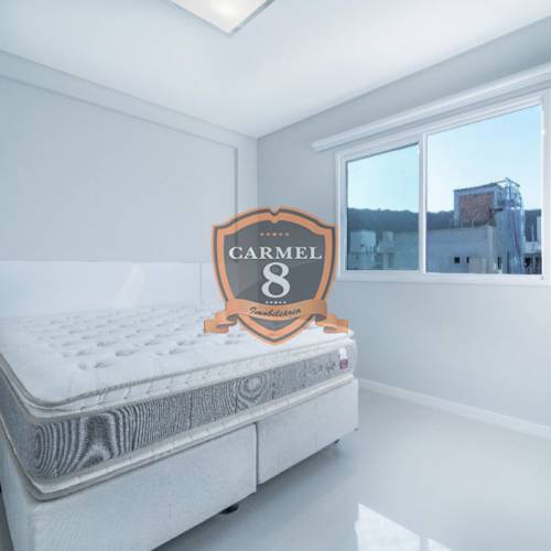 Praia de Mariscal - 03 suítes  alto padrão