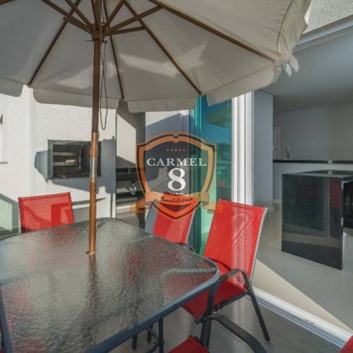 Praia de Mariscal - 03 suítes  alto padrão