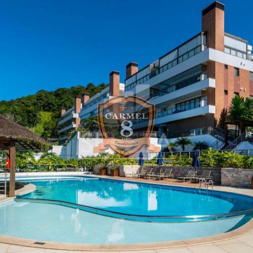 Centro de Bombinhas - 04 quartos 50 metros do mar