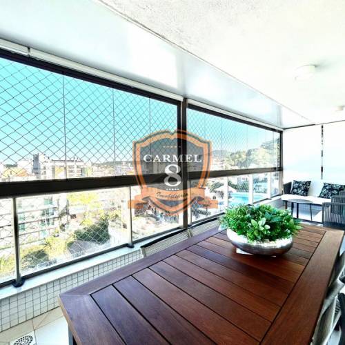 Centro de Bombinhas - 04 quartos 50 metros do mar