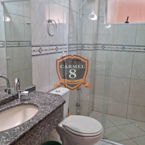 Aptos 2 quartos em residencial com piscina San Vic