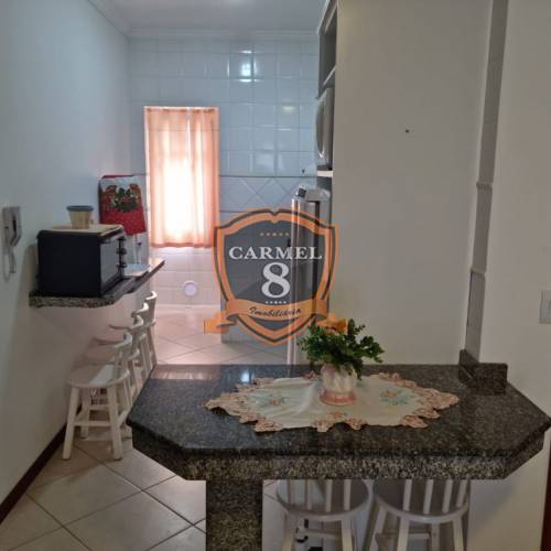 Aptos 2 quartos em residencial com piscina San Vic