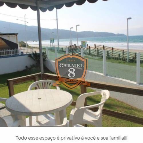 Residencial de frente para o mar