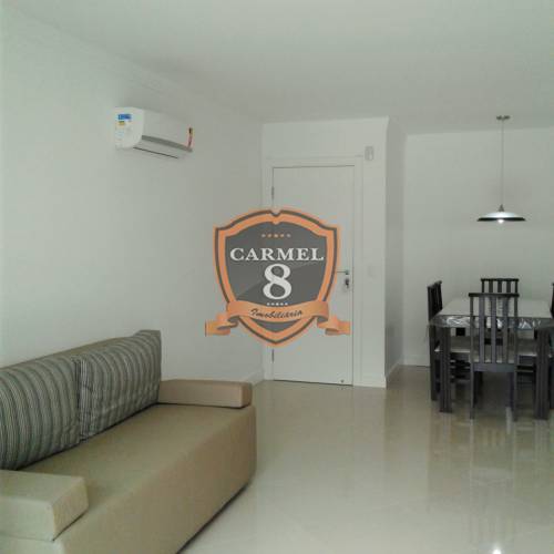 Apartamento de 03 dormitrios  na avenida 