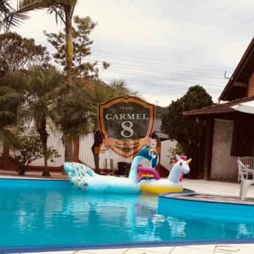 Maravilhosa casa   em Porto Belo