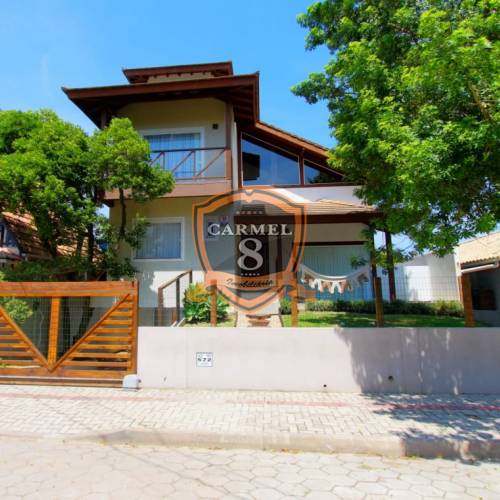 Casa  200m da praia de Mariscal