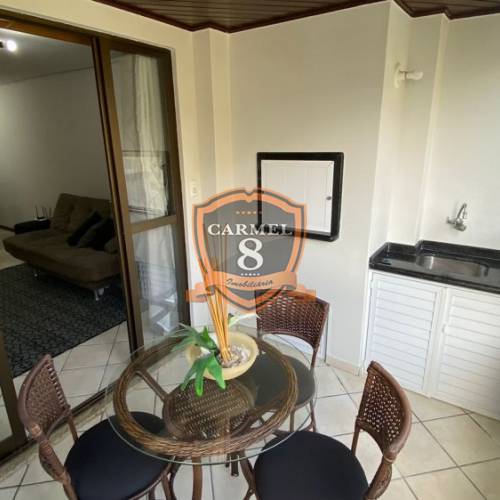 Apartamento no centro de Bombas com vista do mar.