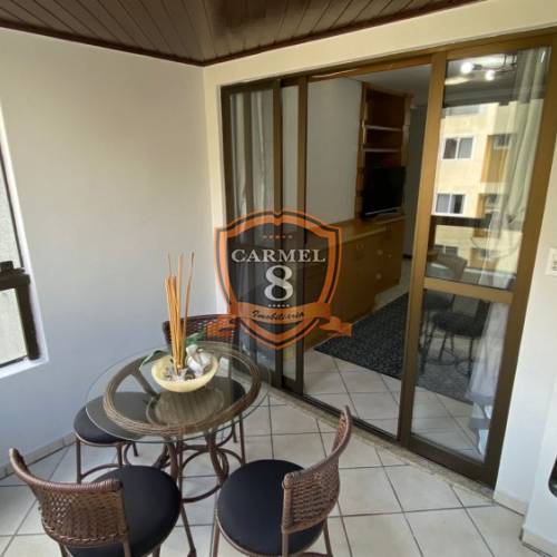 Apartamento no centro de Bombas com vista do mar.