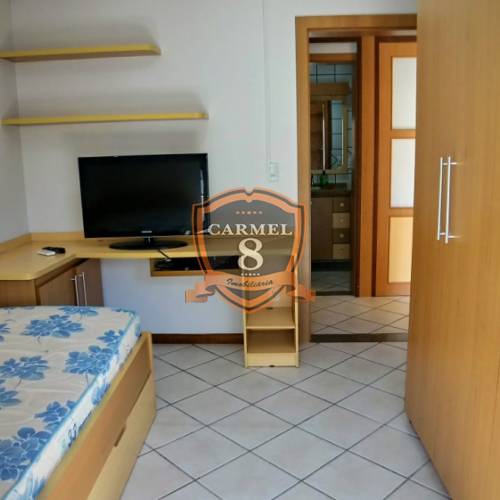 Apartamento no centro de Bombas com vista do mar.