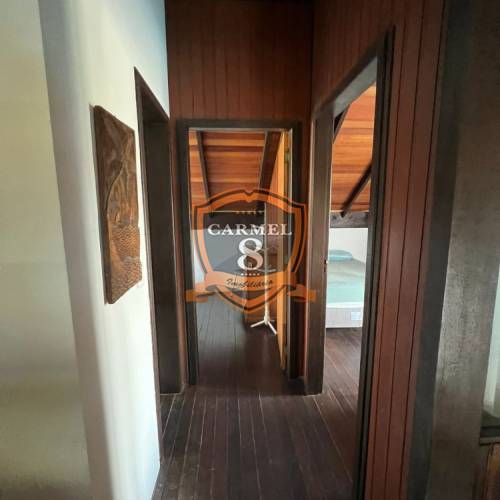 Casa com piscina acomodaes para 12 pessoas 