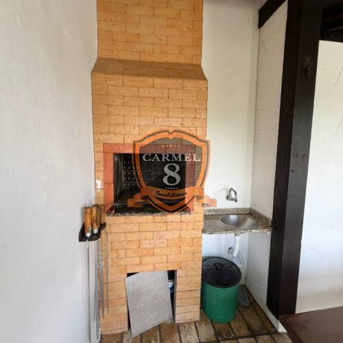 Casa com piscina acomodaes para 12 pessoas 