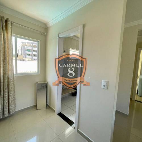 Linda casa com piscina para 13 pessoas.