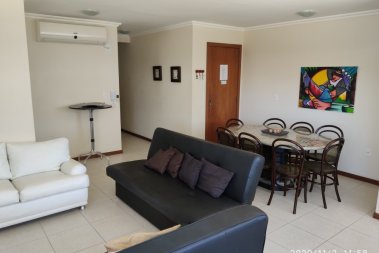 Amplo Apartamento na Martim Pescador