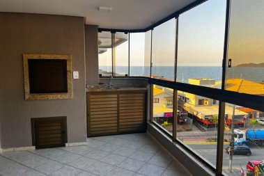 Lindo  apartamento na avenida 